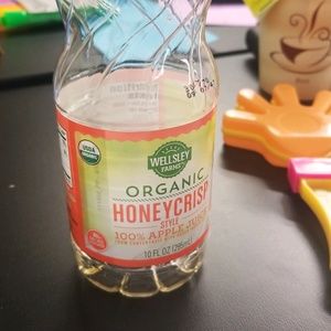 Meet your Posher, Monique